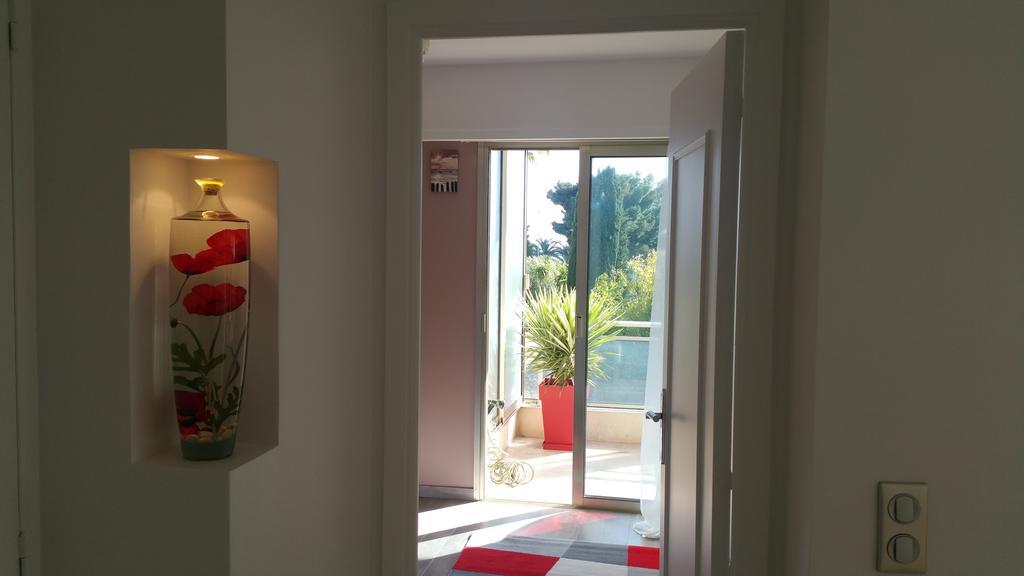 Apartamento Roc Et Galets Saint-Laurent-du-Var Exterior foto