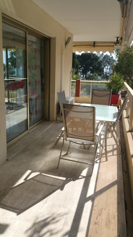 Apartamento Roc Et Galets Saint-Laurent-du-Var Exterior foto